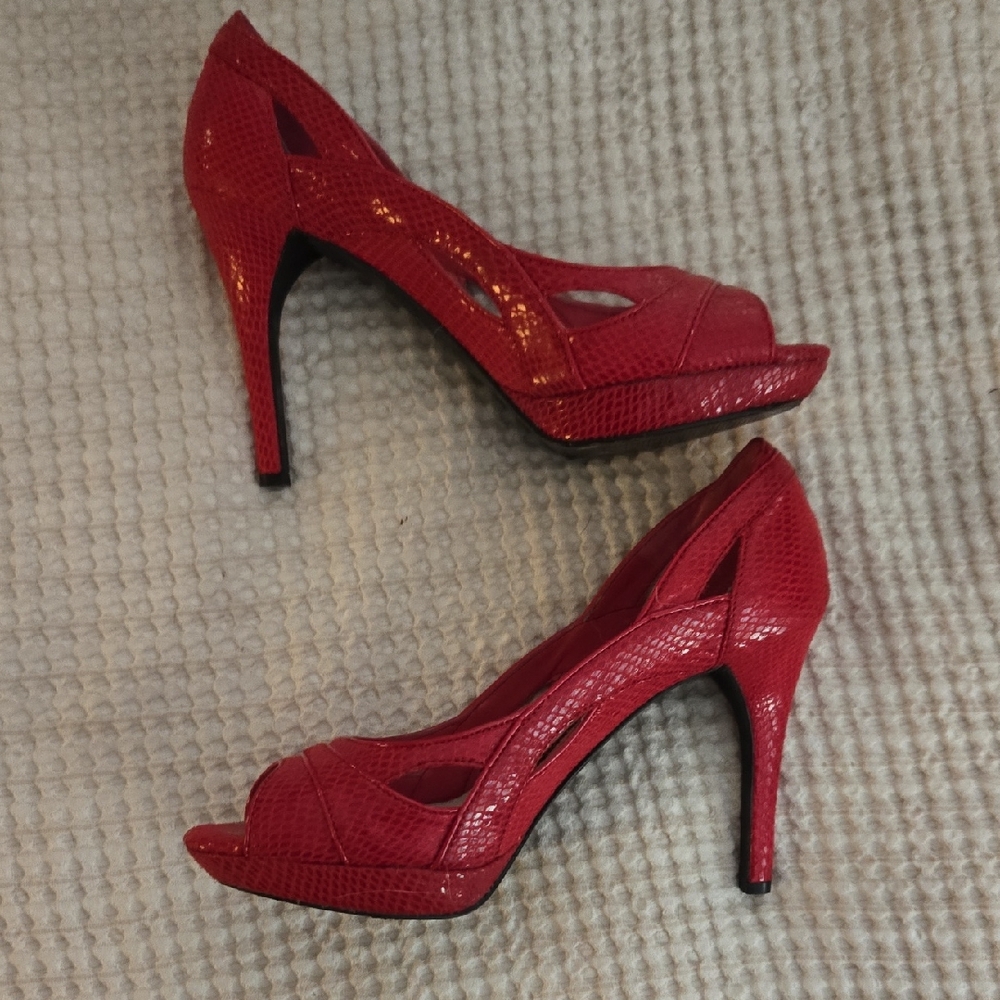 White House Black Market Red Textured Heels